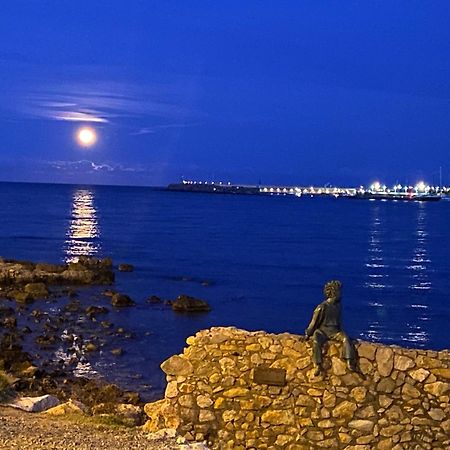 Апартаменты Orsa-Atico Con Vista Al Mar Y Piscina Ля Эскала Экстерьер фото